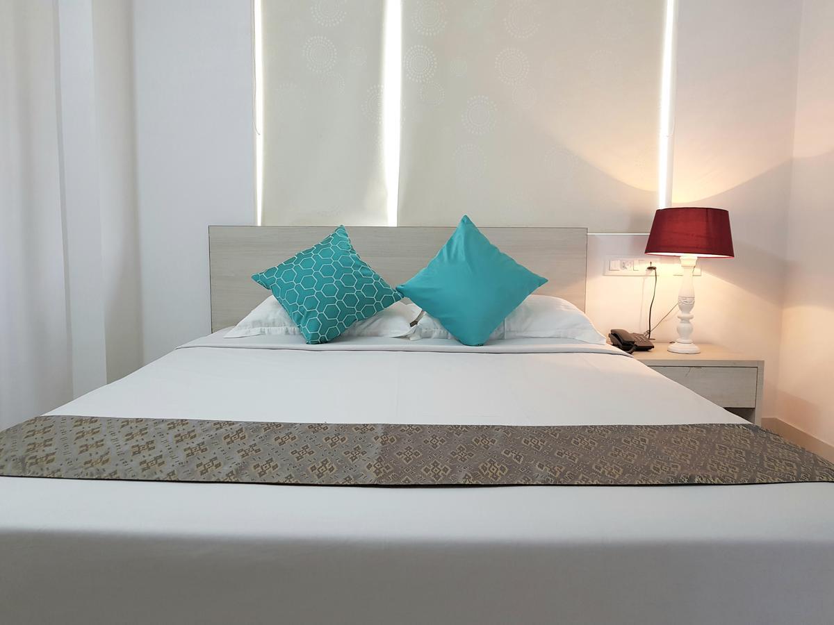 The Pulse Hotell Kolkata Eksteriør bilde